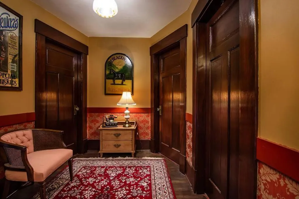 The Hazelhouse-1